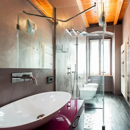 Mirko Semesterbostad Verona